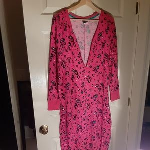 One piece pink cheetah print pjs